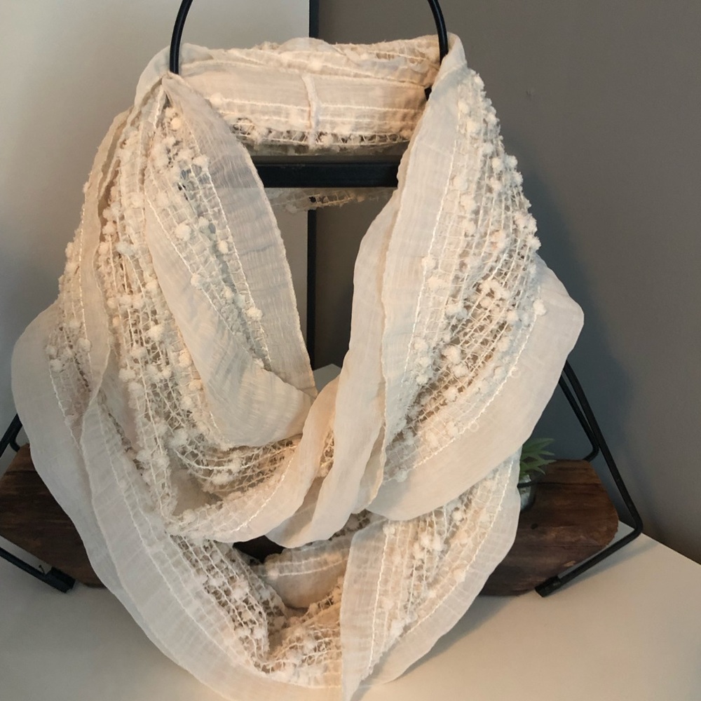 Infinity scarf